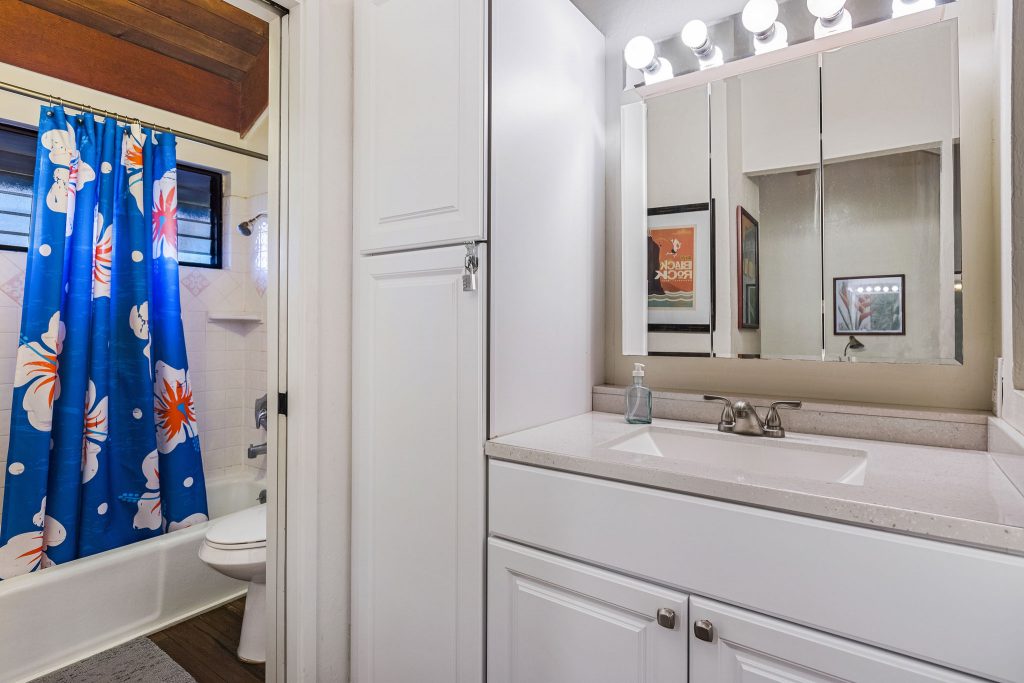 Upstairs Bathroom